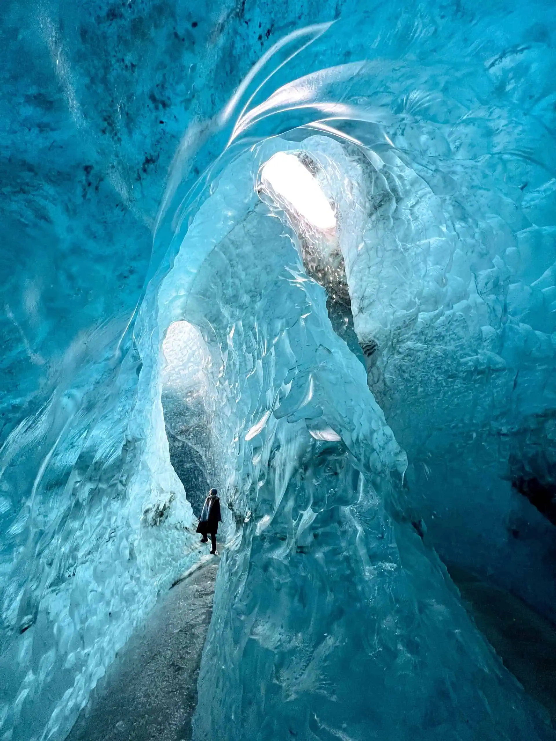 Spectacular twin cave in side the Breidamerkurjökull glacier in Southern Iceland